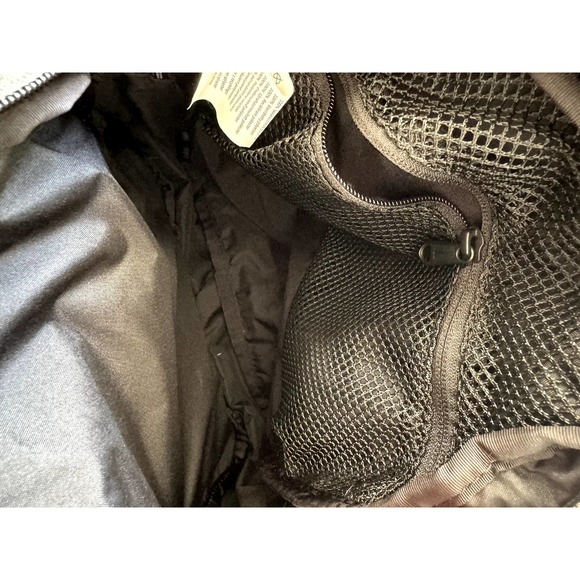 Dakine Essentials Pack Mini 7L Unisex Mini Backpack Color Mini Tropical - Picture 6 of 12